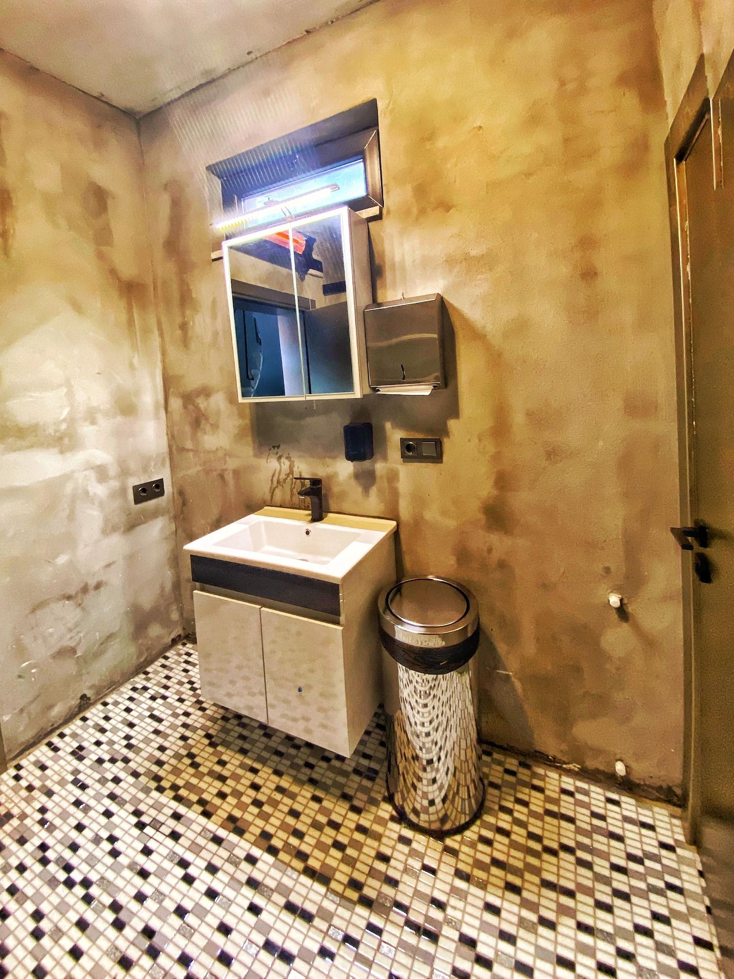 Equipamiento de Habitación Nomad Hostel Karakoy