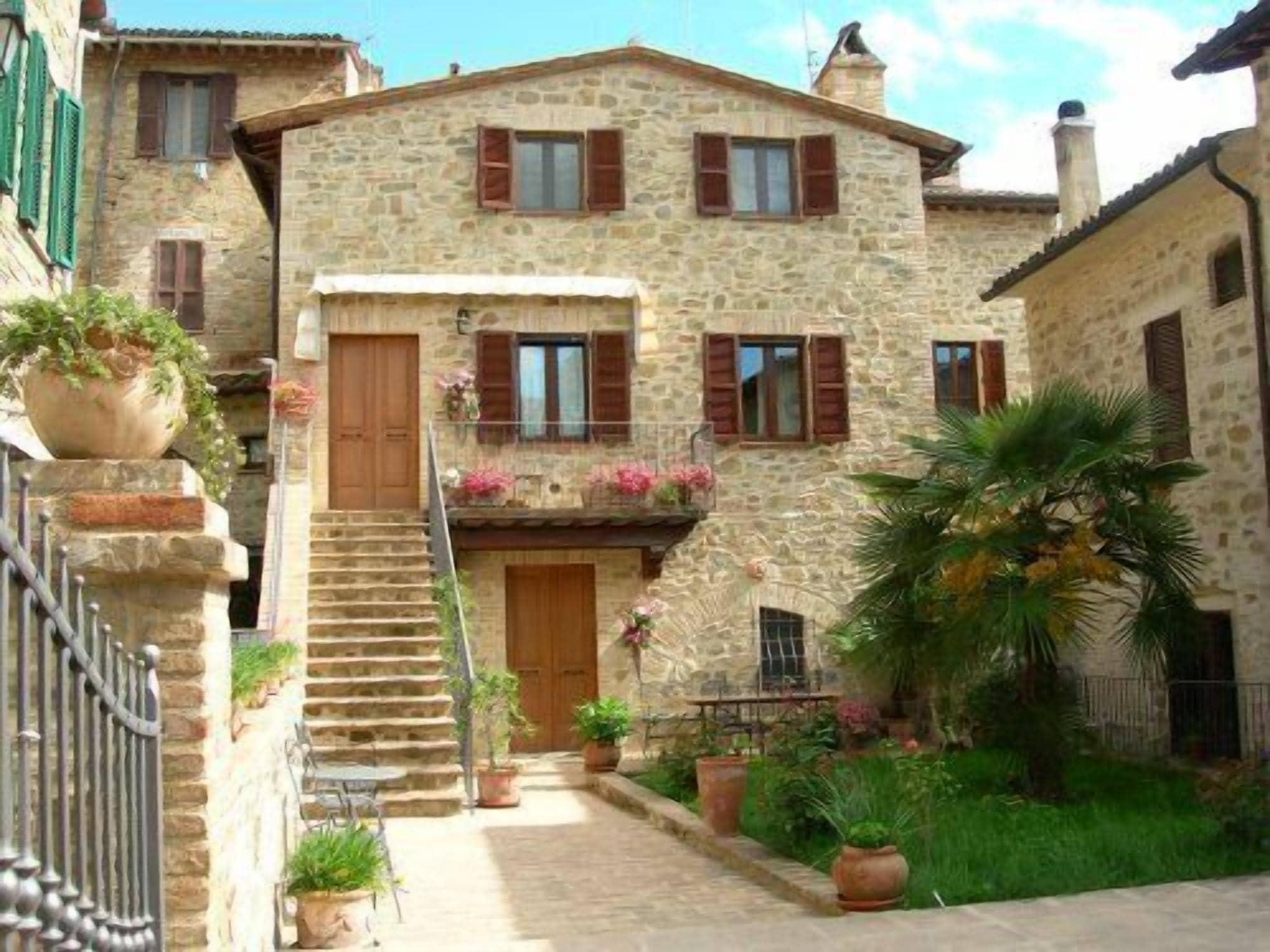 Vista Exterior La Piazzetta