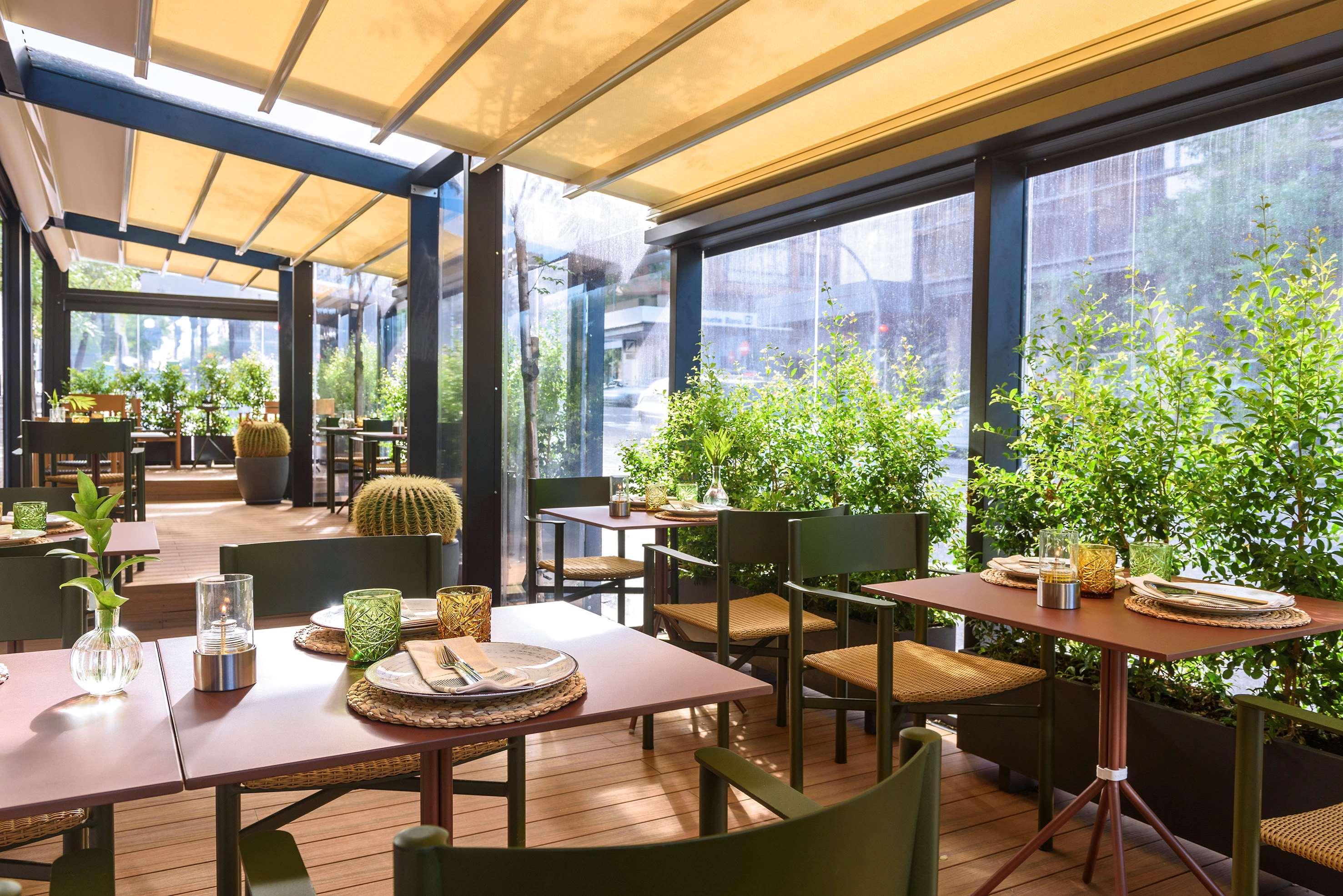 Restaurant Melia Madrid Serrano