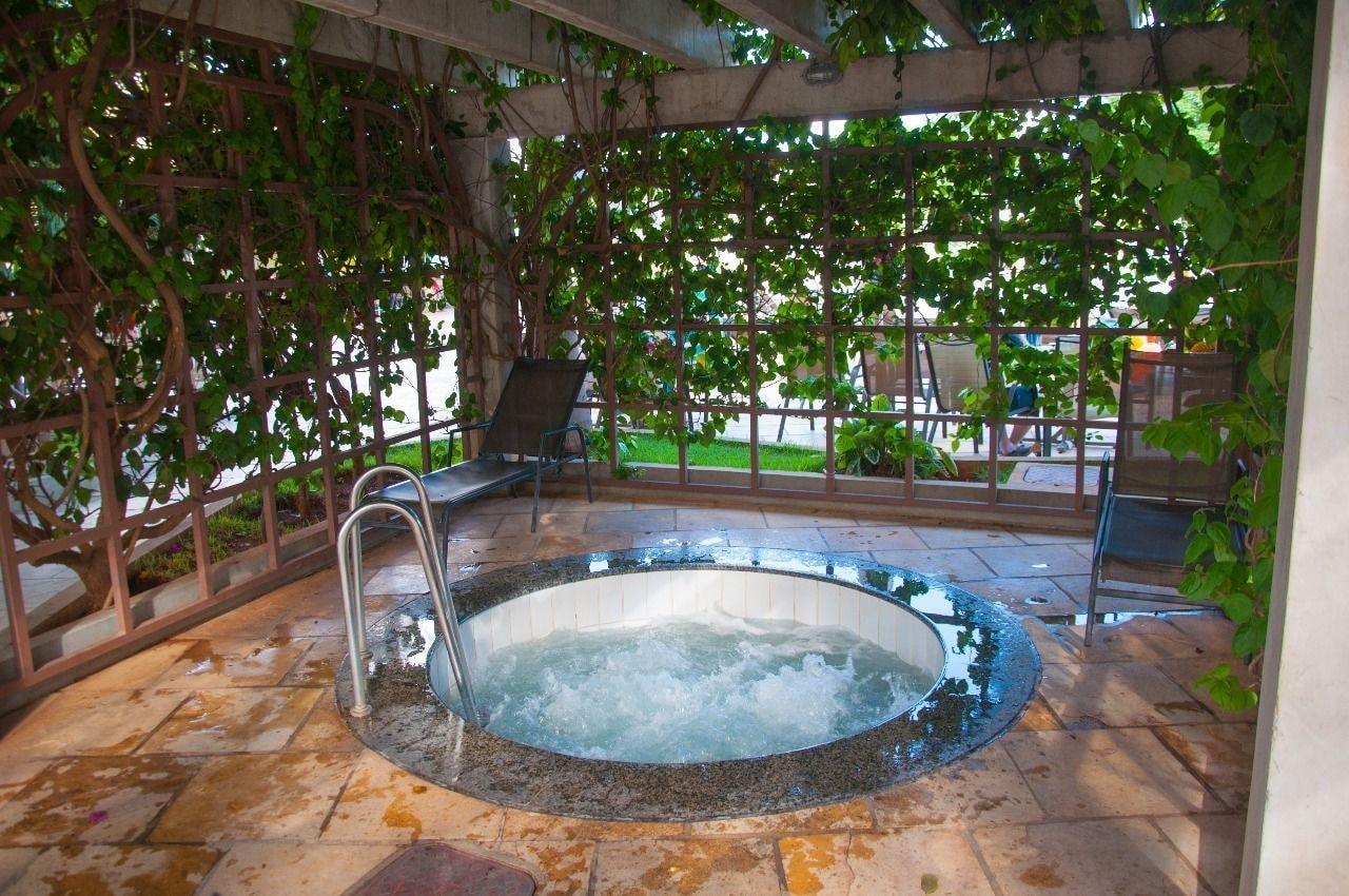 Spa L Acqua diRoma l ll lll lV V