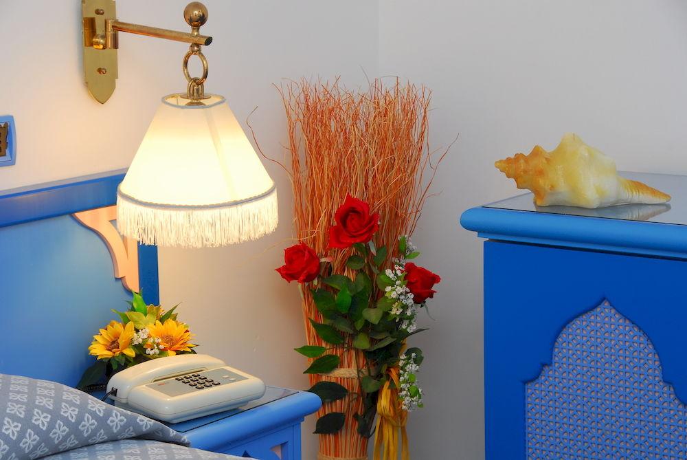 Set de Habitación Hotel Guitgia Tommasino