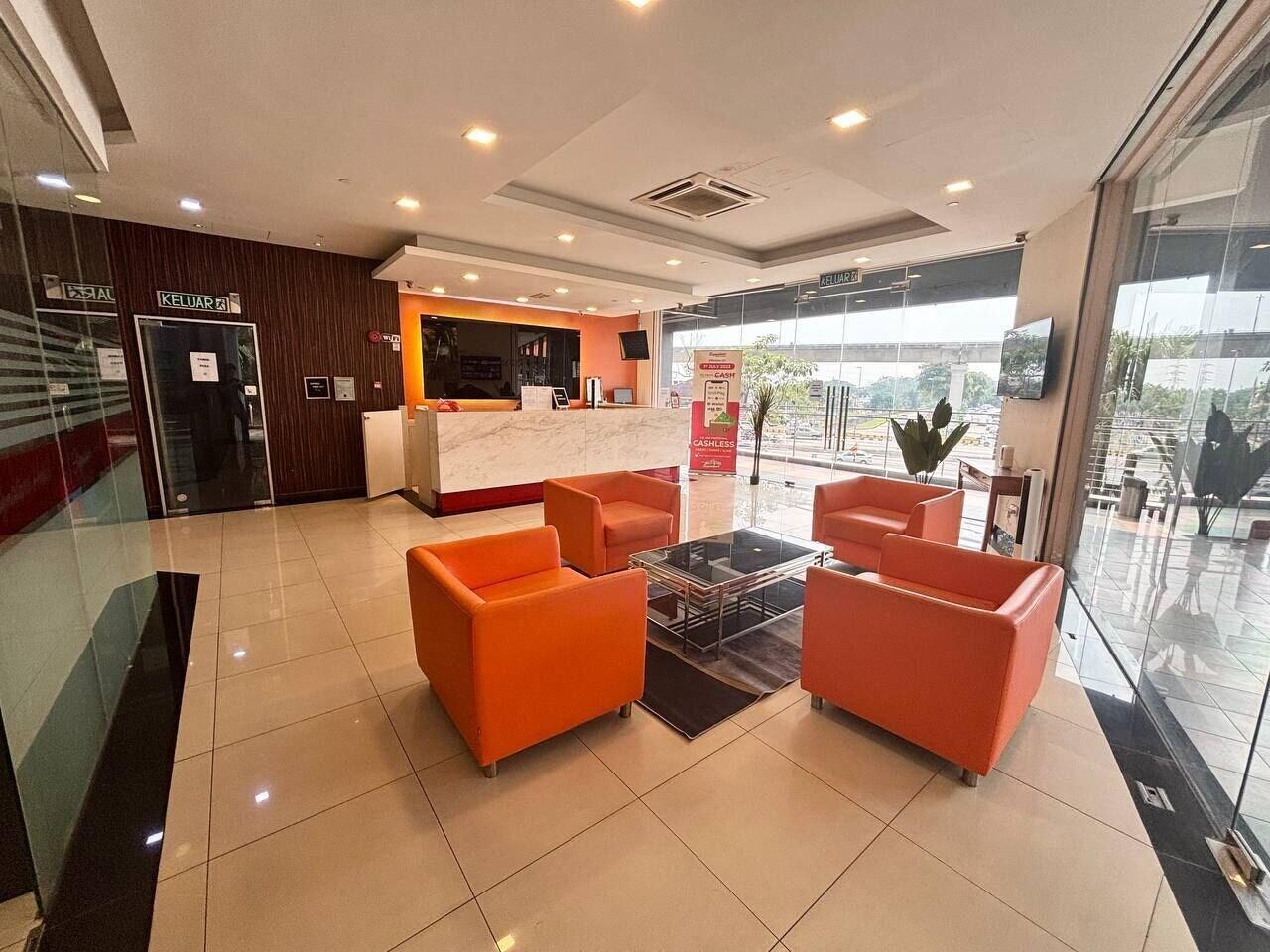 Varios Signature Hotel by Easy Nap