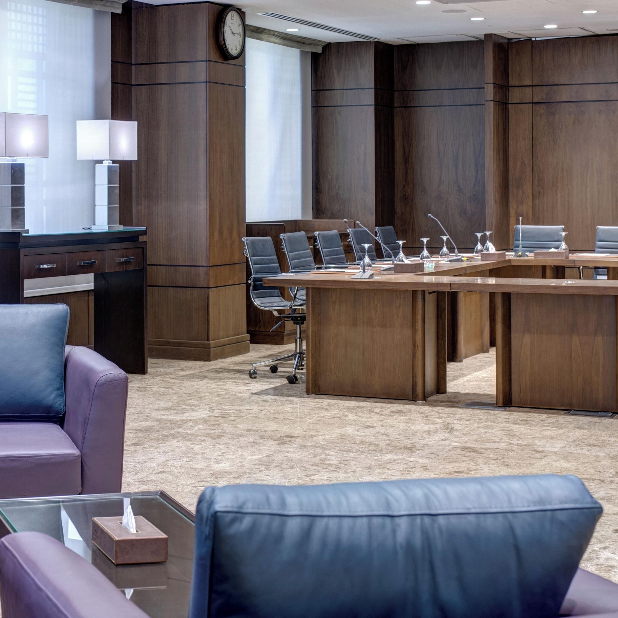 Sala de Reuniones Crowne Plaza Madinah by IHG