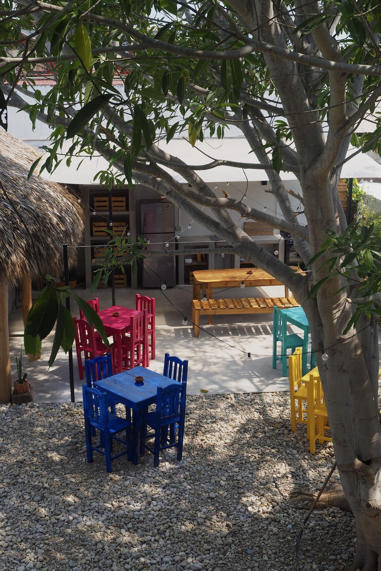 Varios Colorada House - Hostel