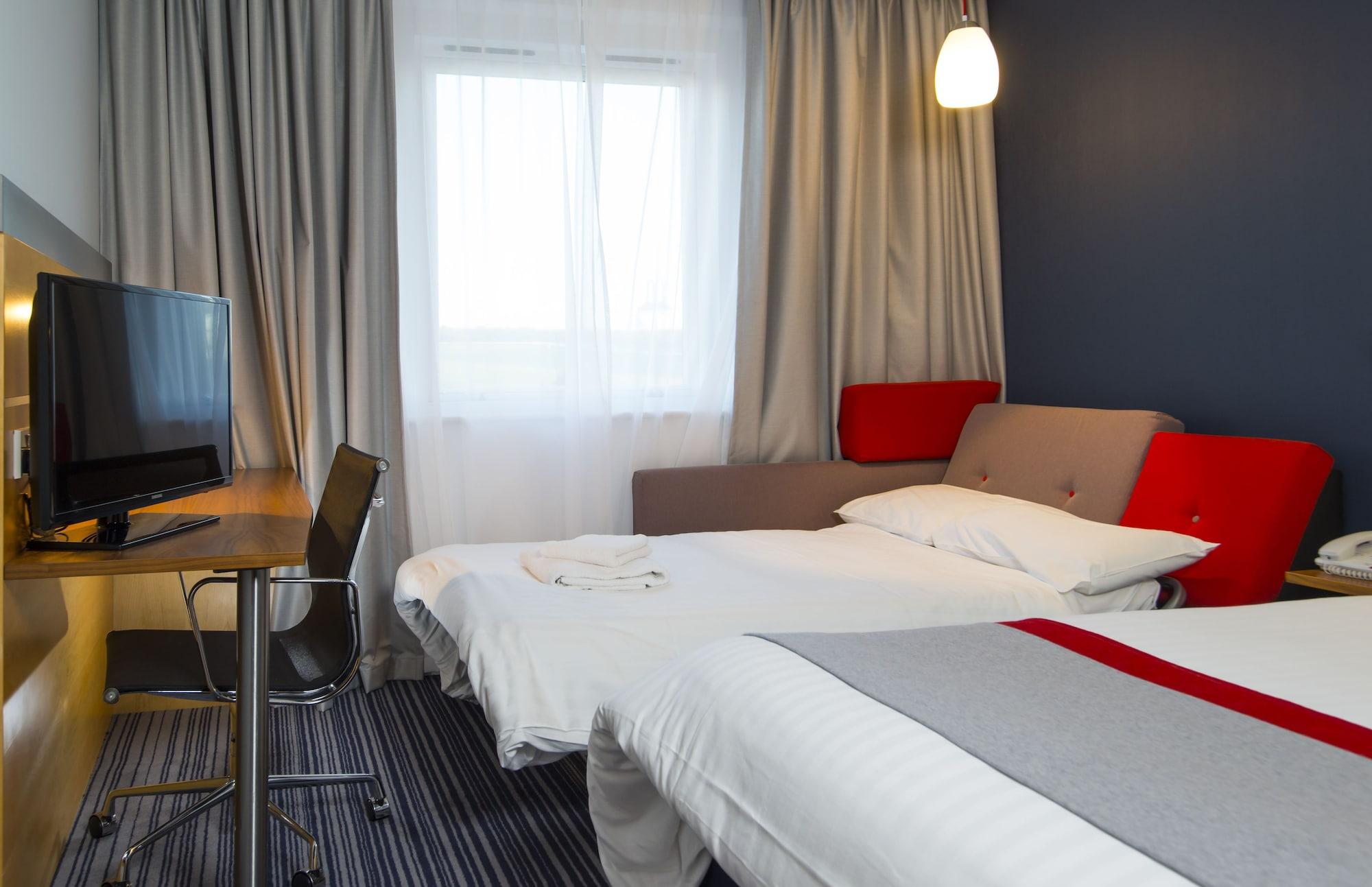 Set de Habitación Holiday Inn Express London-Epsom Downs by IHG