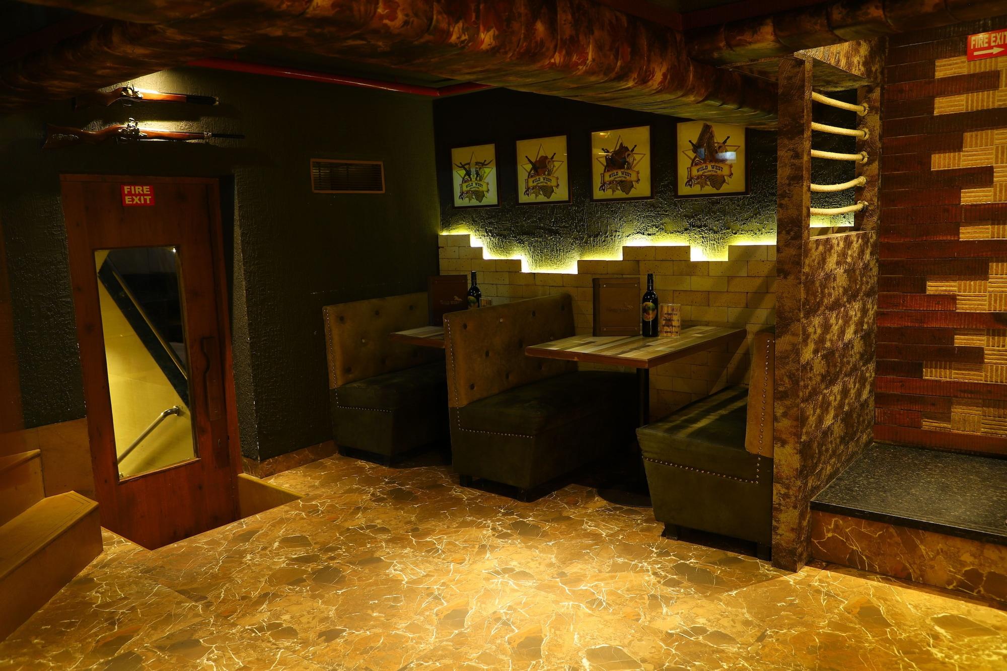 Restaurant Hotel Alka Residency