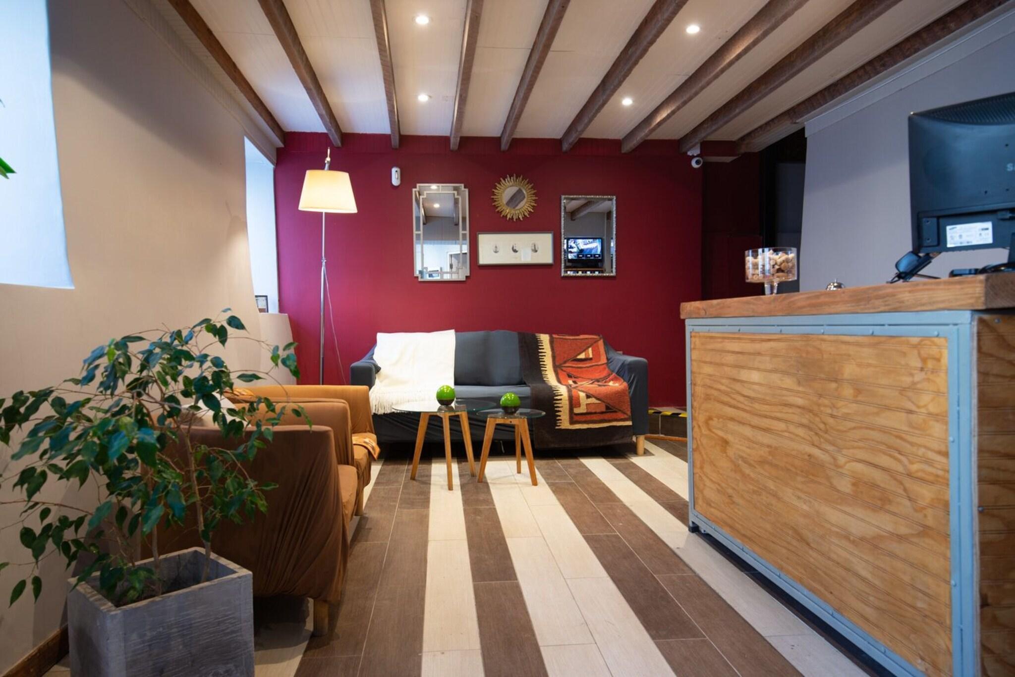 Vista Lobby Cerro Alegre Guest House