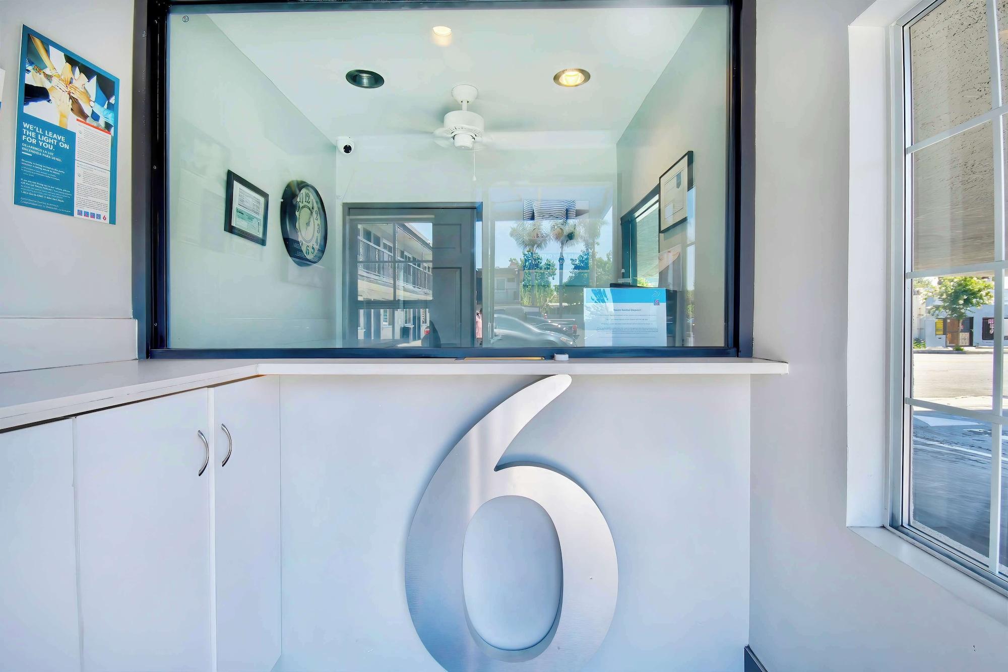 Vista Lobby Studio 6 Rosemead, CA – Pasadena