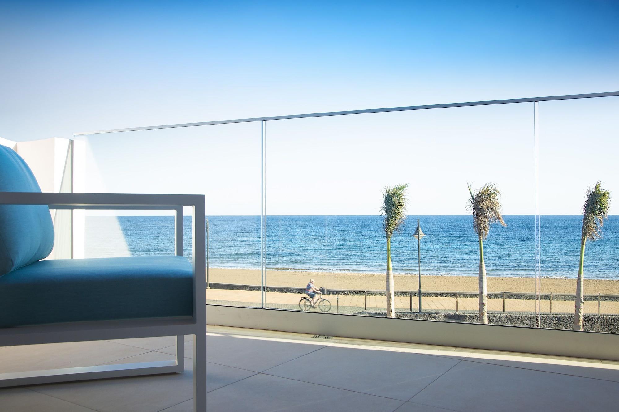 Playa Hotel Lava Beach