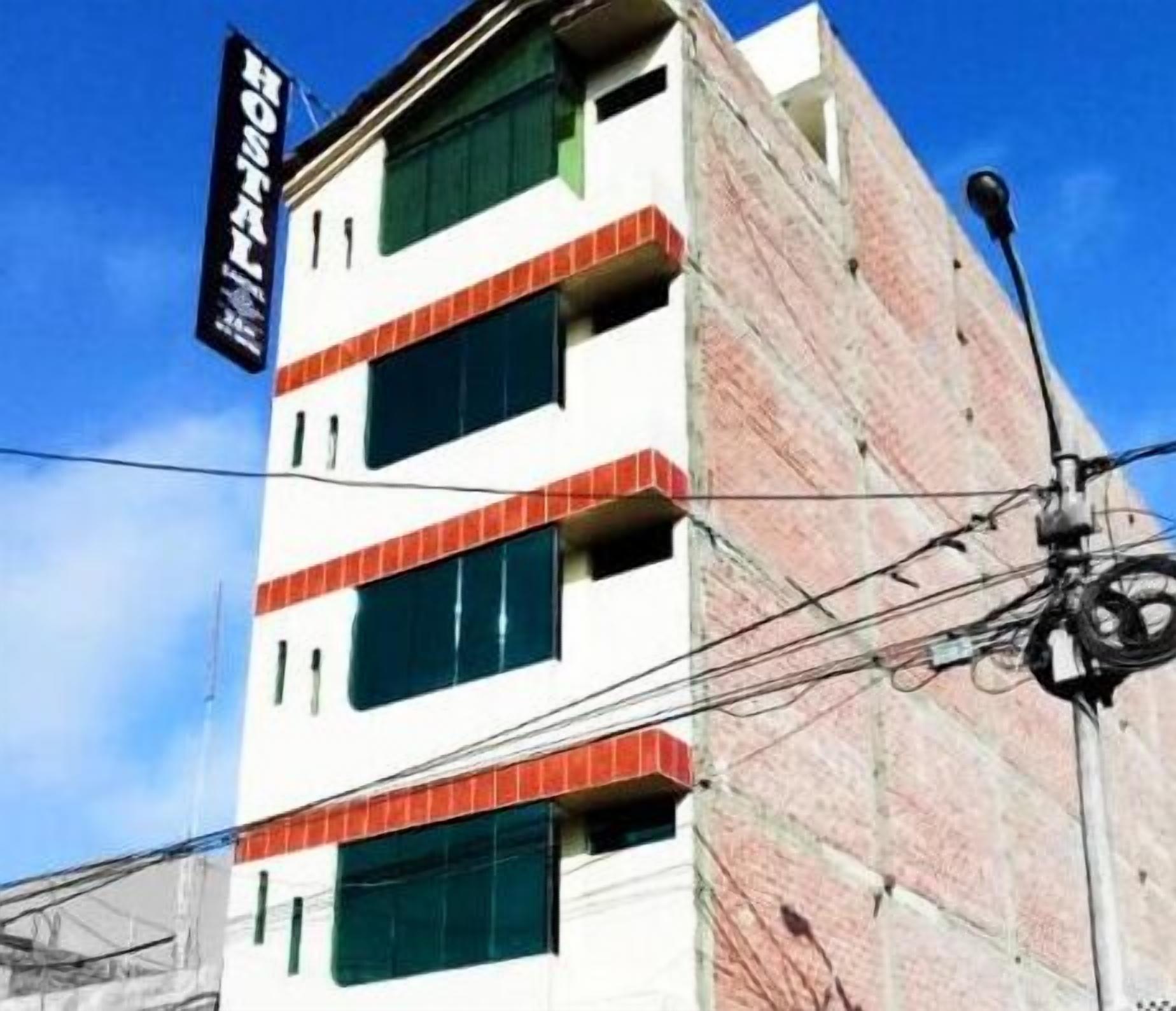 Vista Exterior Hostal Sandel