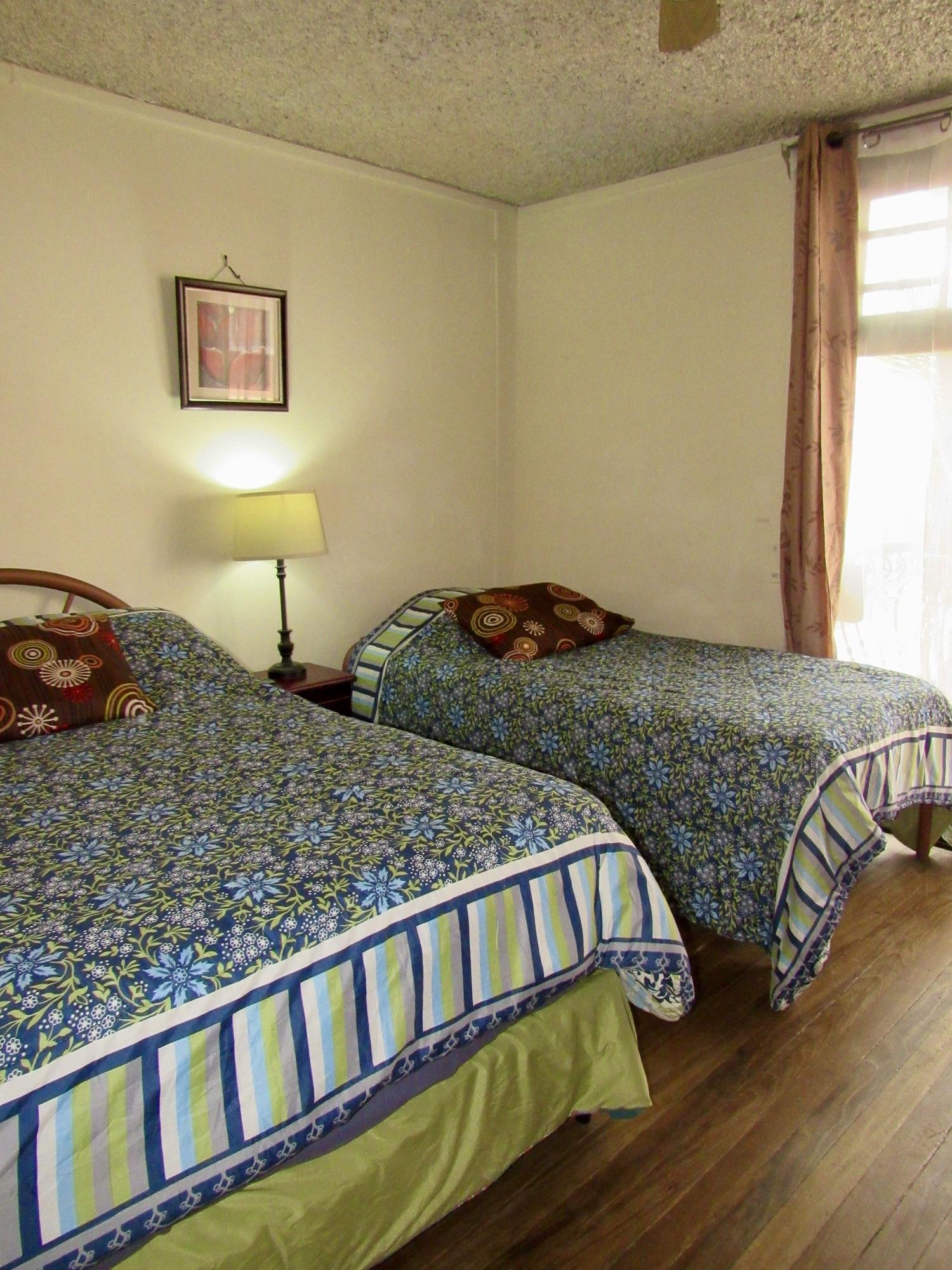 Habitación Hotel La Guaria Inn & Suites