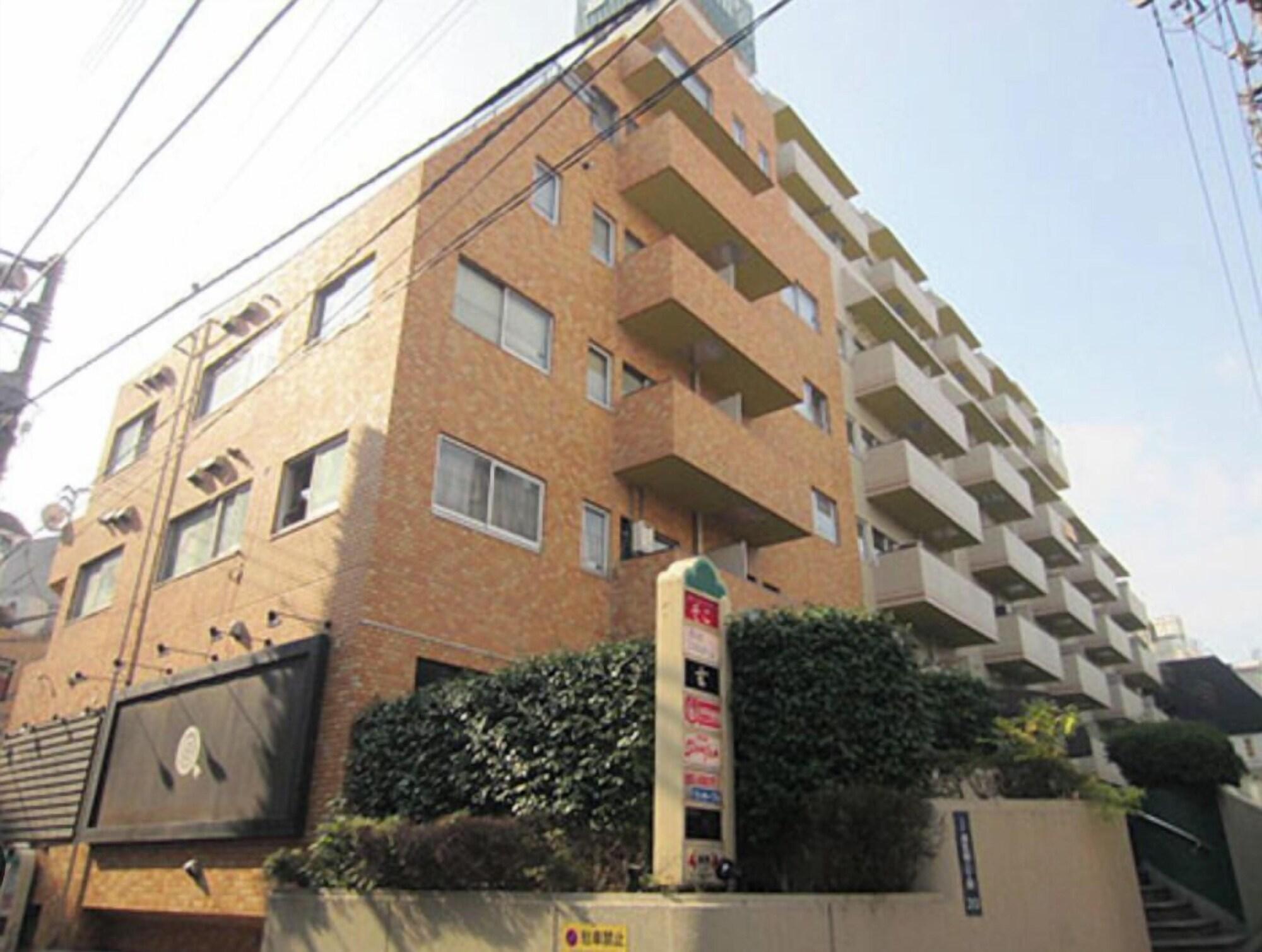 Variados (as) 2 Double Bed Heart of Shibuya Up to 4ppl
