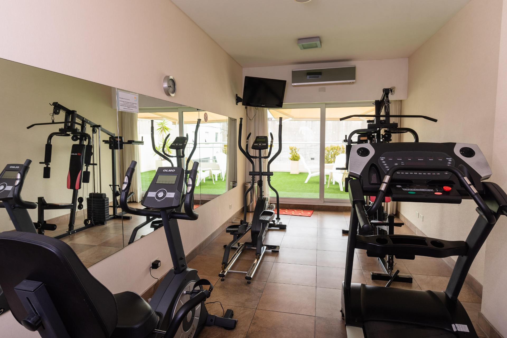 Gimnasio Icaro Suites