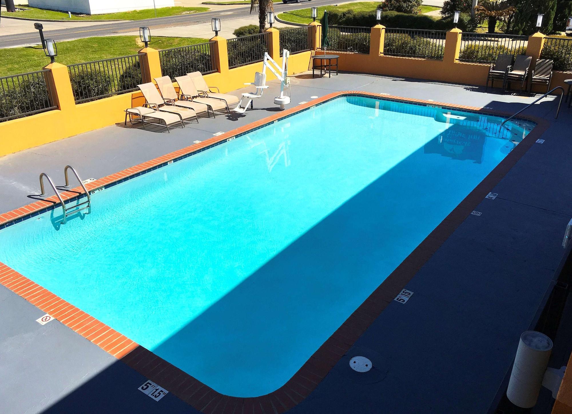 Varios Americas Best Value Inn Denham Springs Baton Rouge