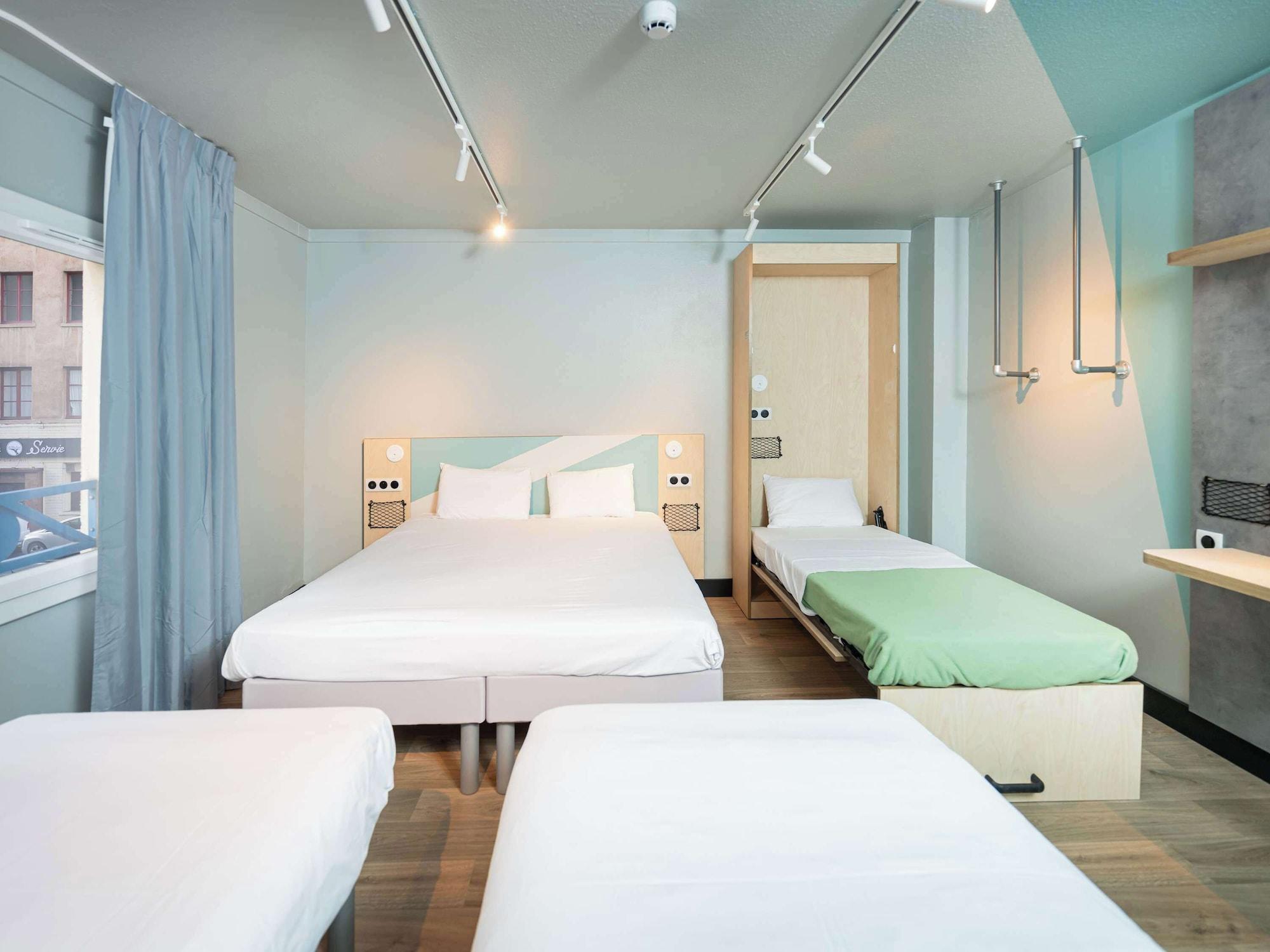 Varios ibis budget Lyon Caluire Cite Internationale