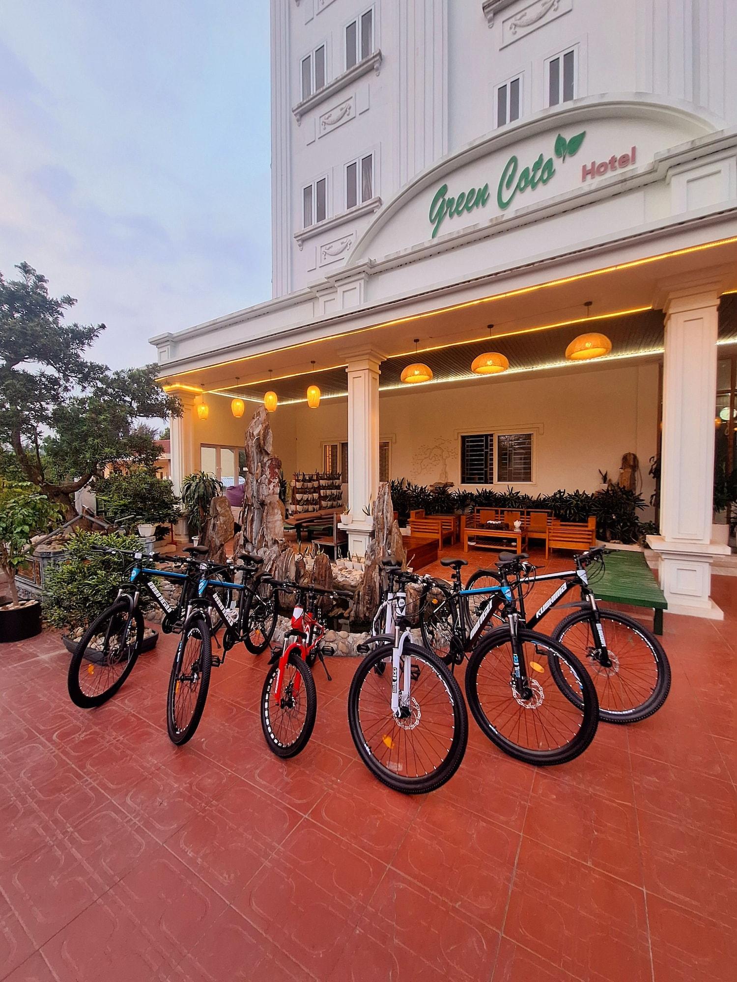 Varios Green Co to Hotel