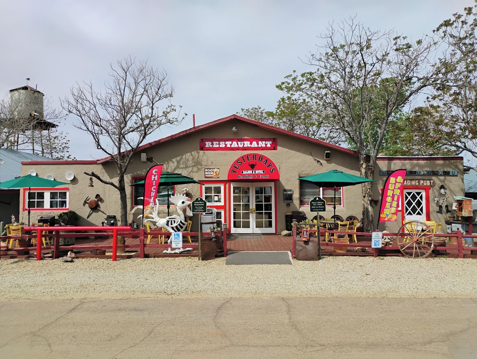 Varios Historic Shep's Miners Inn near Kingman