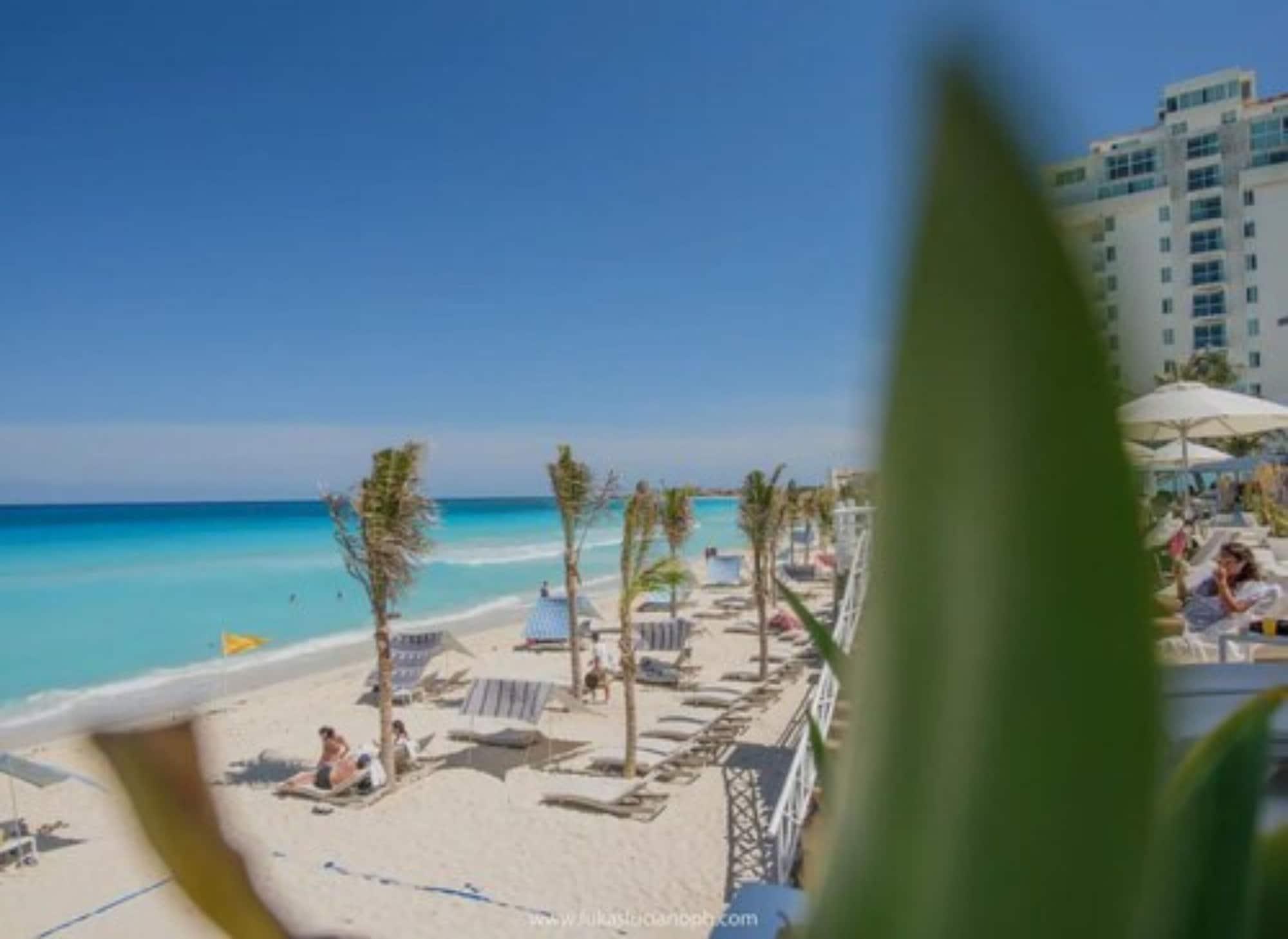 Vista Exterior Oceanfront Studio Magnificent Views