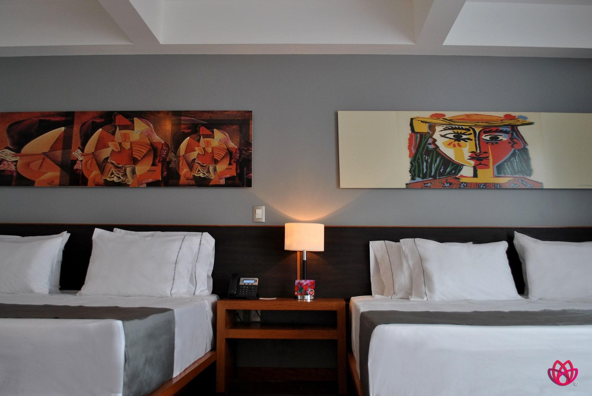 Equipamiento de Habitación Hotel y Tú