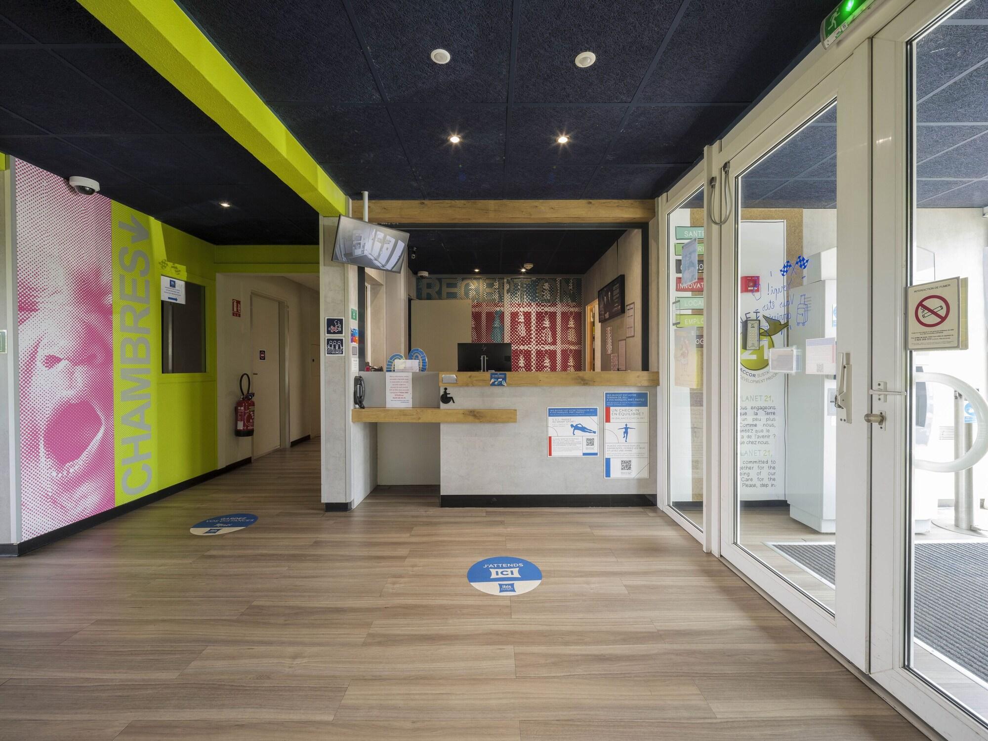 Vista Lobby ibis budget Sarrebourg Buhl
