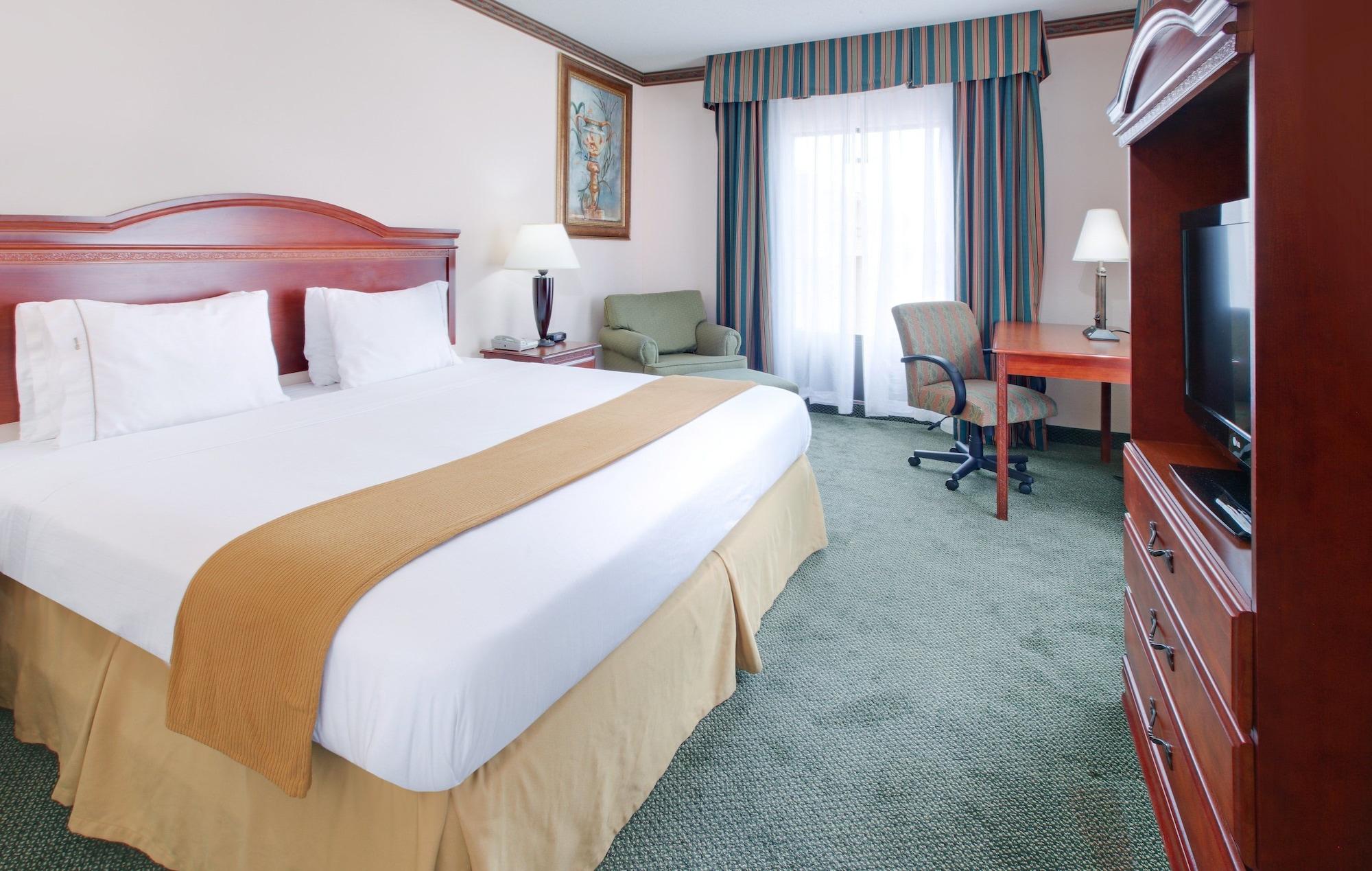 Habitación Holiday Inn Express Hotel & Suites Cleveland by IHG