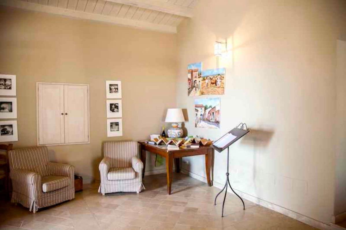 Vista Lobby Avola Antica