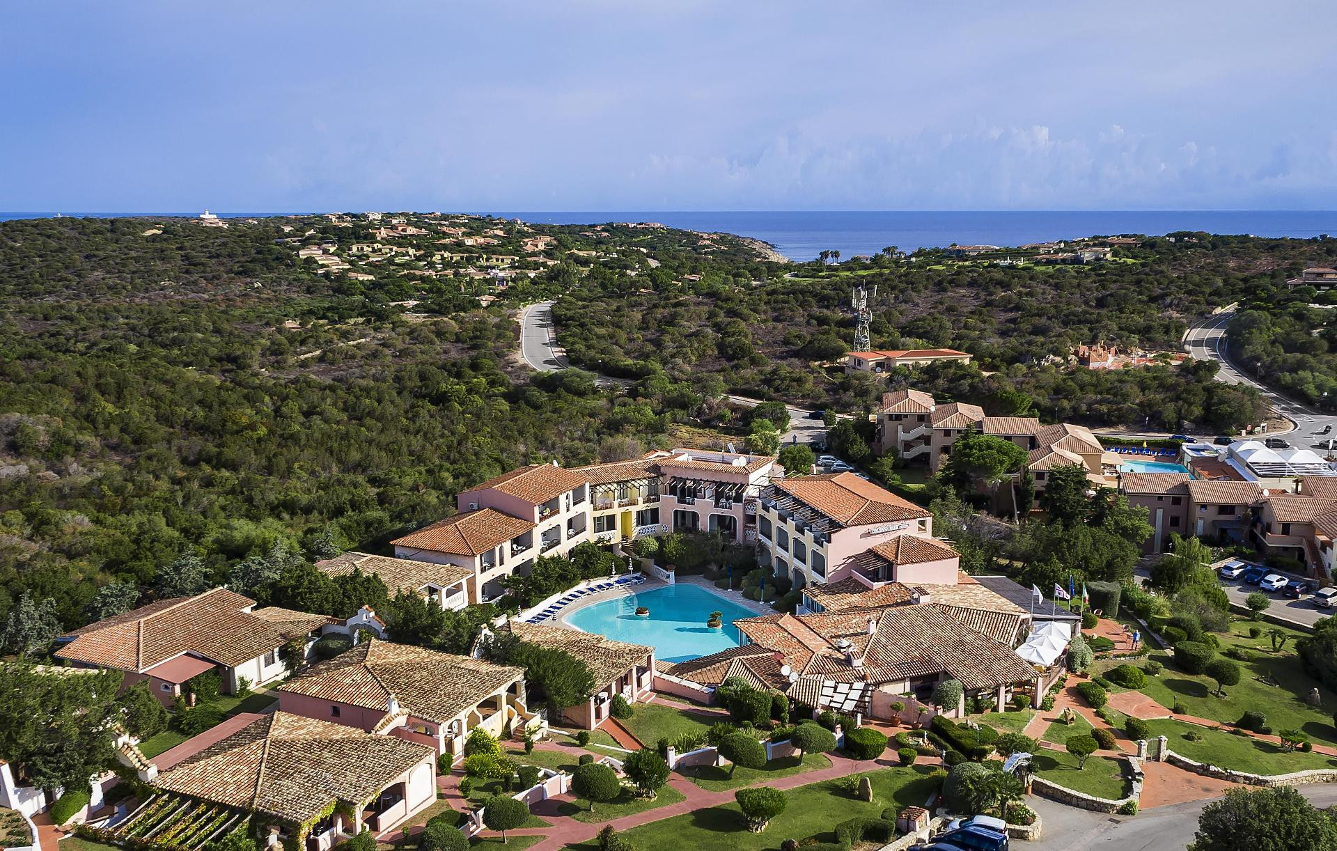 Vista Exterior Colonna Park Porto Cervo