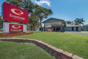 Alojamiento - Econo Lodge Inn & Suites Fulton - Rockport