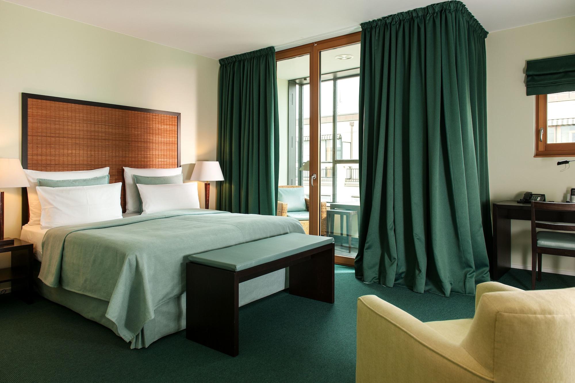 Varios Clipper Boardinghouse – Berlin-Gendarmenmarkt