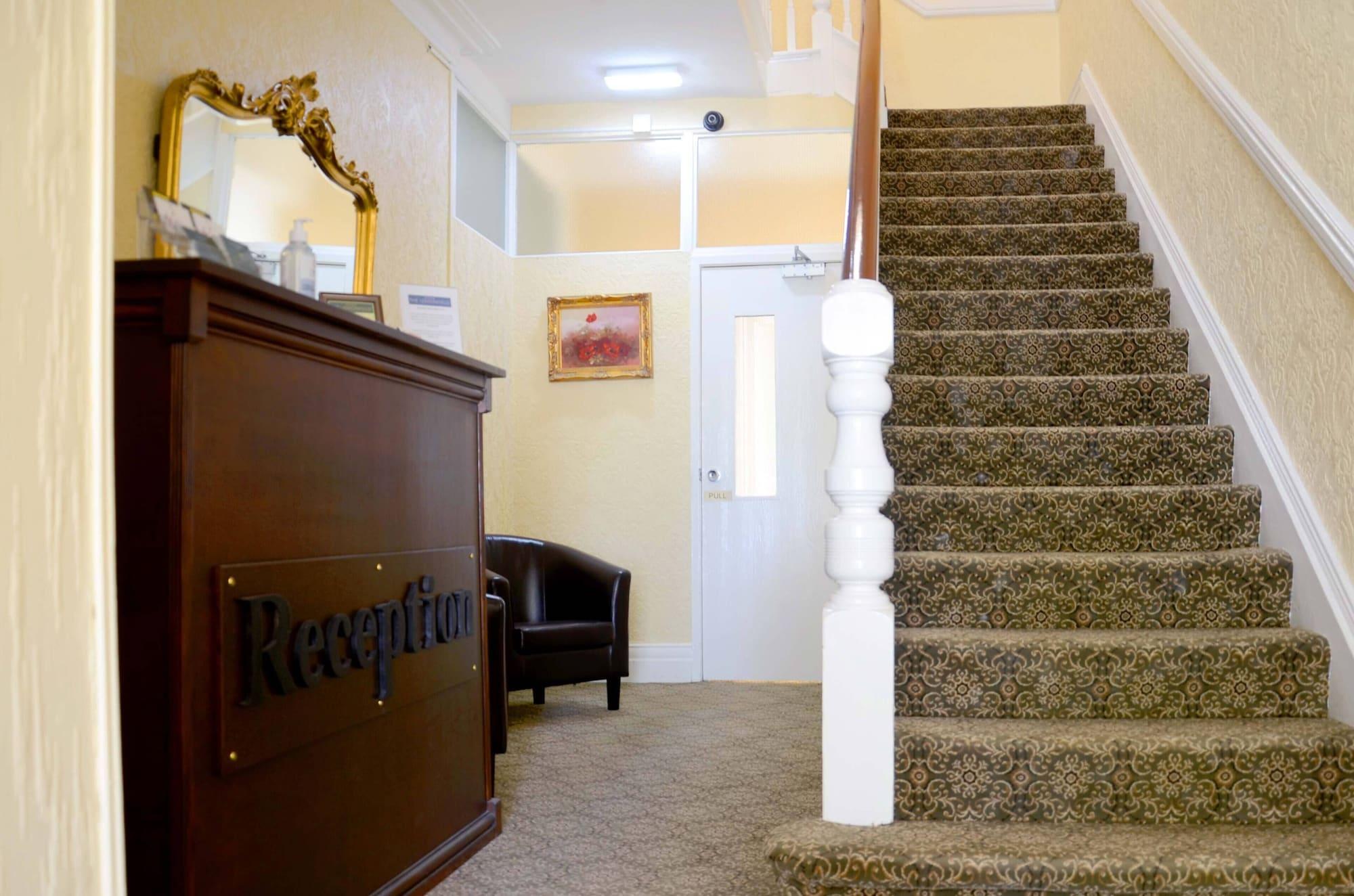 Vista Lobby Lemonfield Hotel