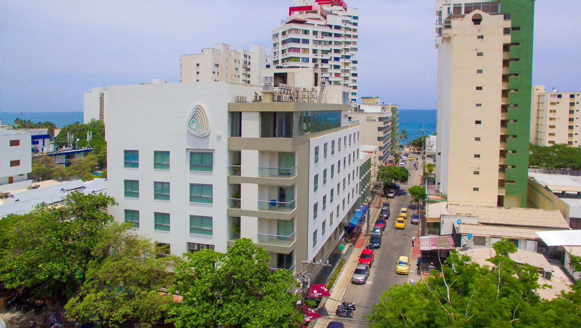 Vista da fachada Del Mar Hotel