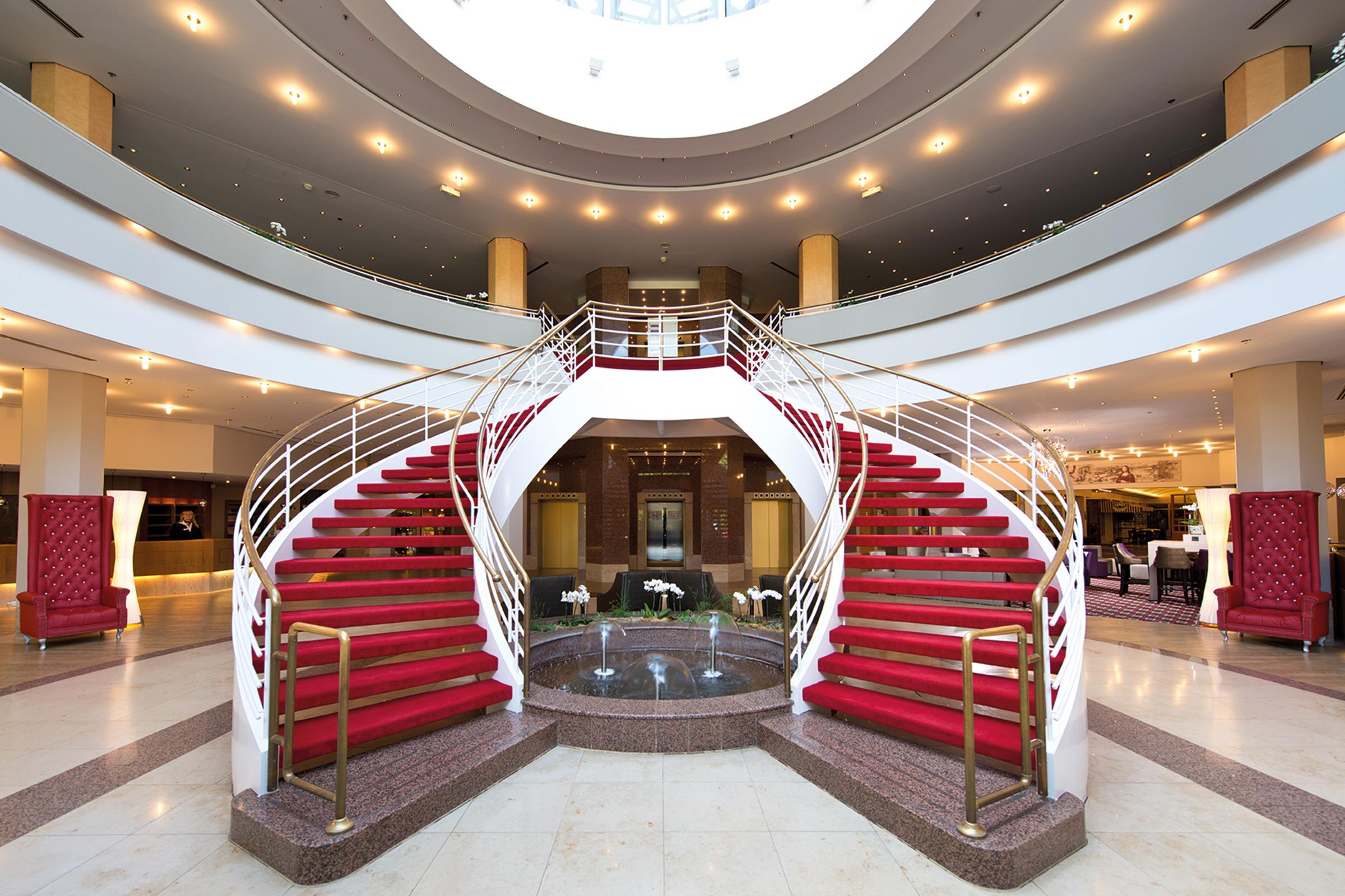 Vista Lobby Leonardo Hotel Weimar