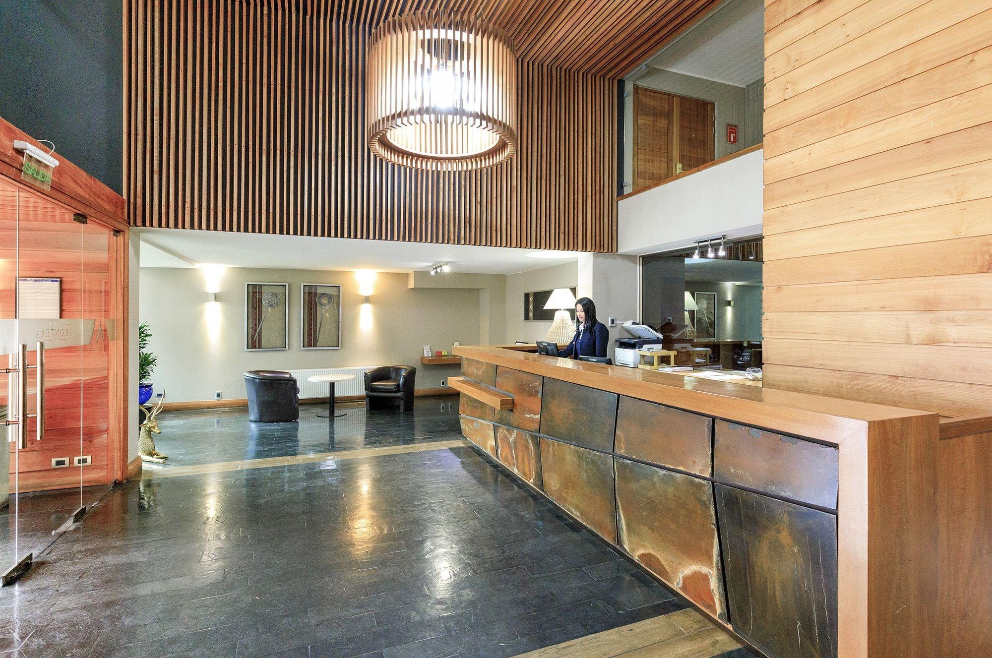 Vista Lobby Hotel Frontera Plaza