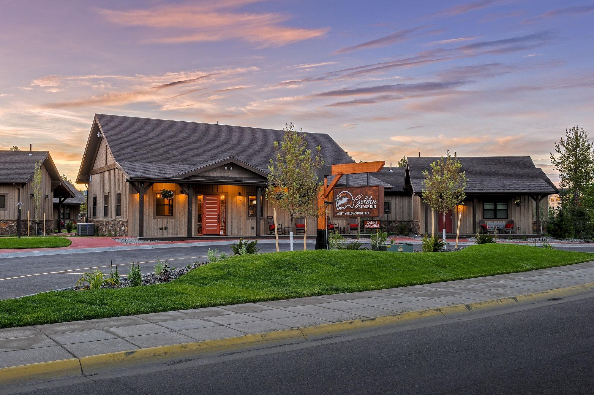 Vista Exterior Golden Stone Inn