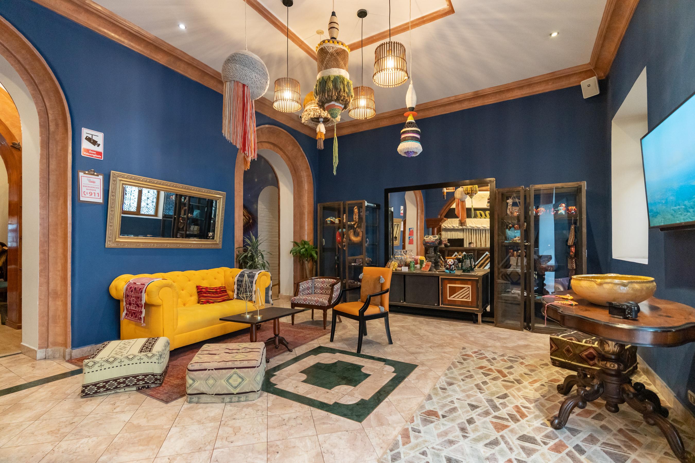 Vista Lobby Socialtel Cuenca