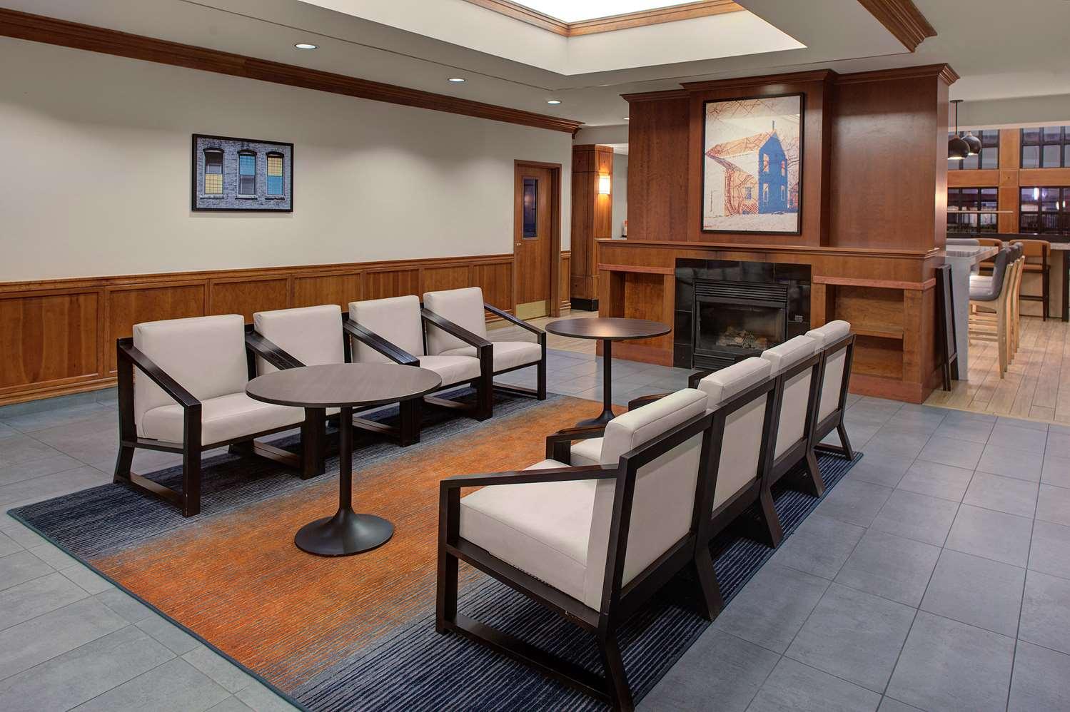Vista Lobby HYATT house Philadelphia/Plymouth Meeting