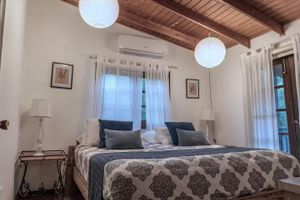 Alquiler Vacacional - Private Unique Cabin: Unmatched Comfort & Nature