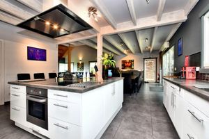 Alquiler Vacacional - Villa With Heated Outdoor Pool and Sauna