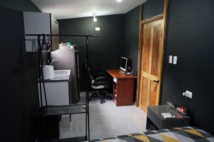 Alquiler Vacacional - TinyHouse with Queen Bed and Hot Water Shower Near Airport and Beach