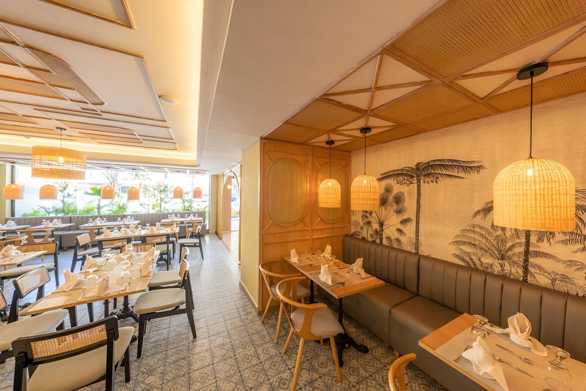 Restaurant Hotel Faranda Express Soloy and Casino, a member of Radisson Individuals