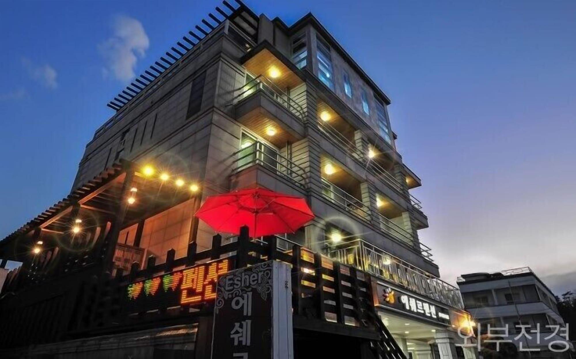 Varios Sokcho Esher House Pension