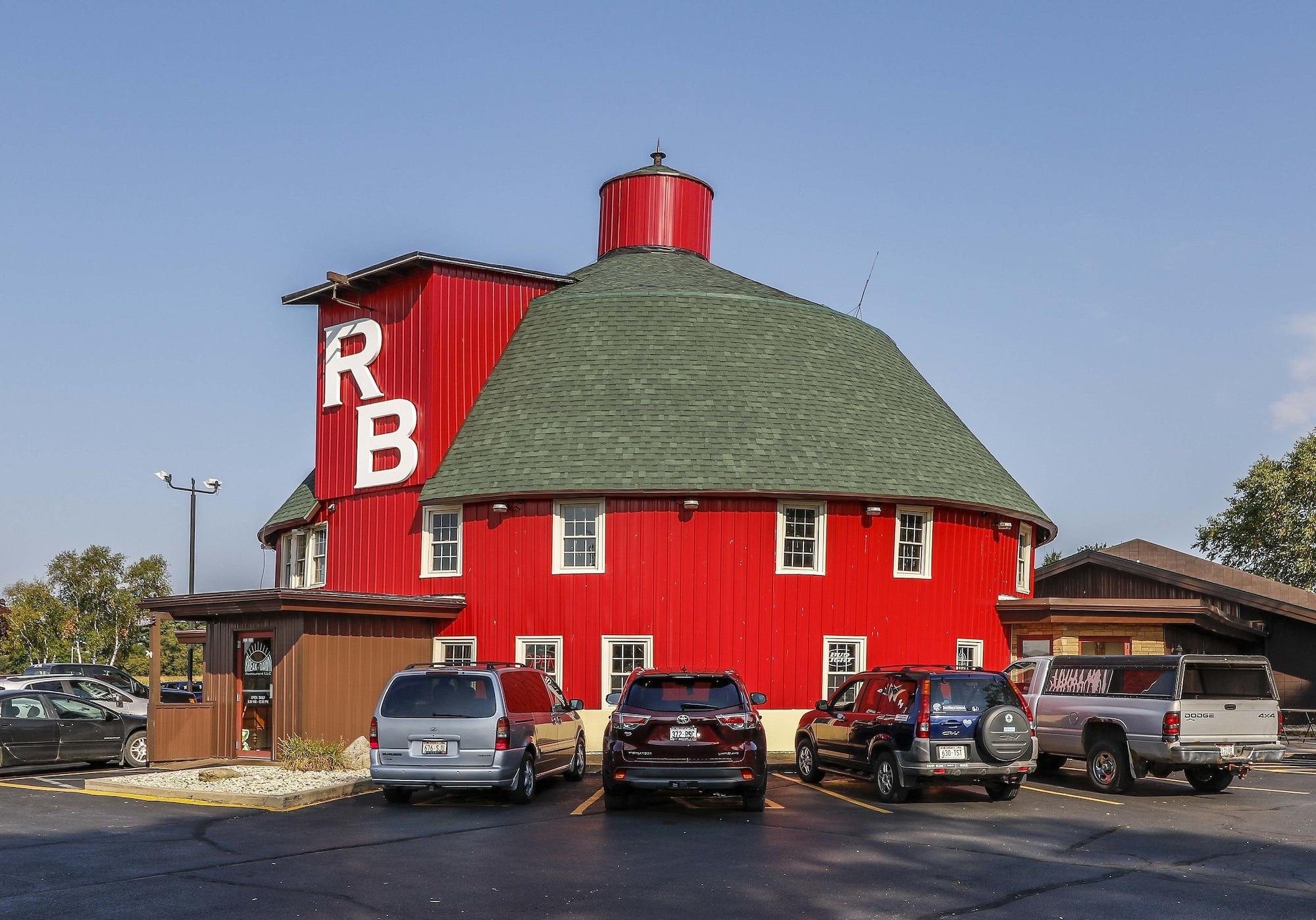 Vista Exterior The Round Barn Lodge