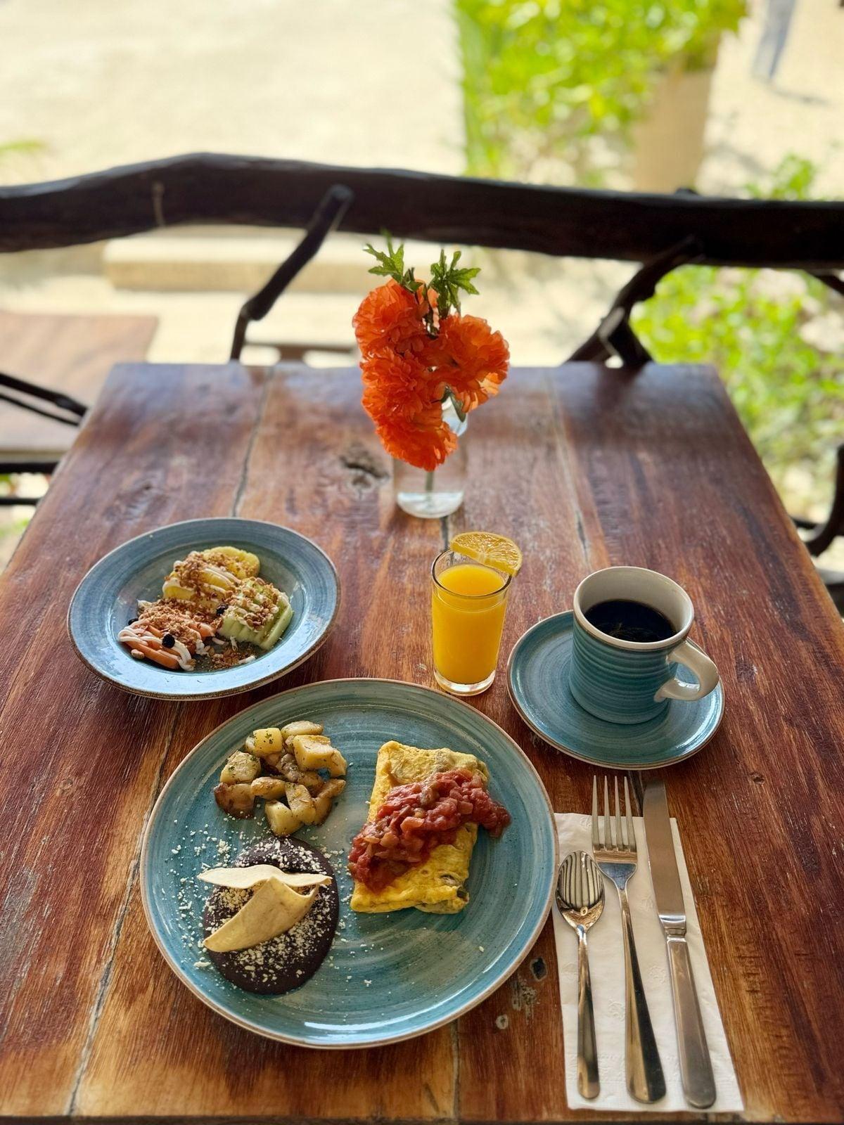 Restaurant Mía Tulum Beachfront Resort - Ocean View Suites and Beach Club