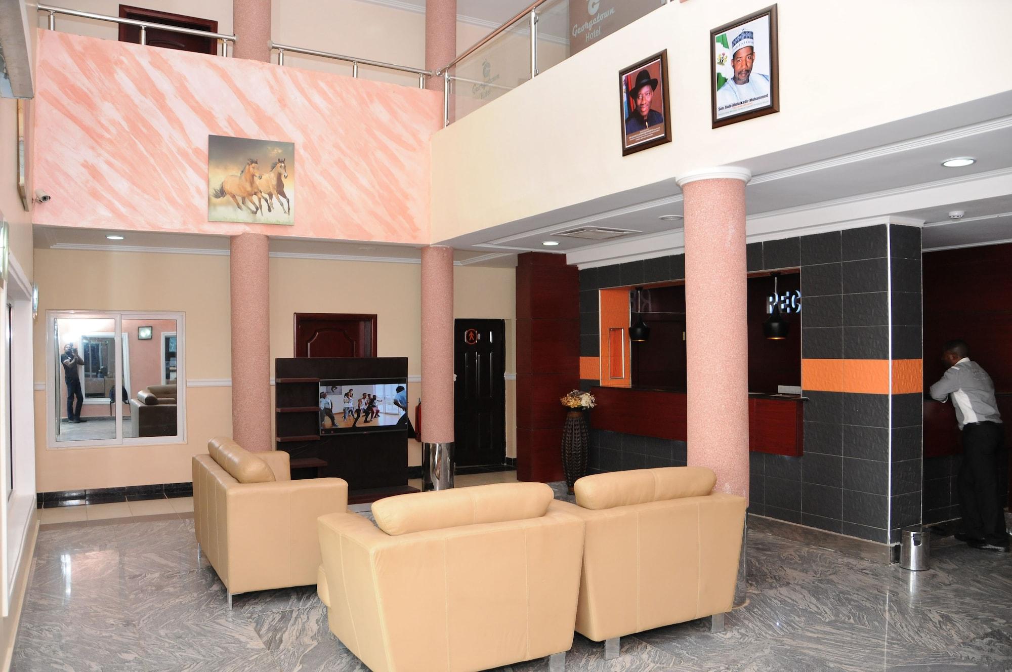 Vista Lobby Georgetown Hotel