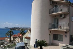 Alojamiento - Pink Inn