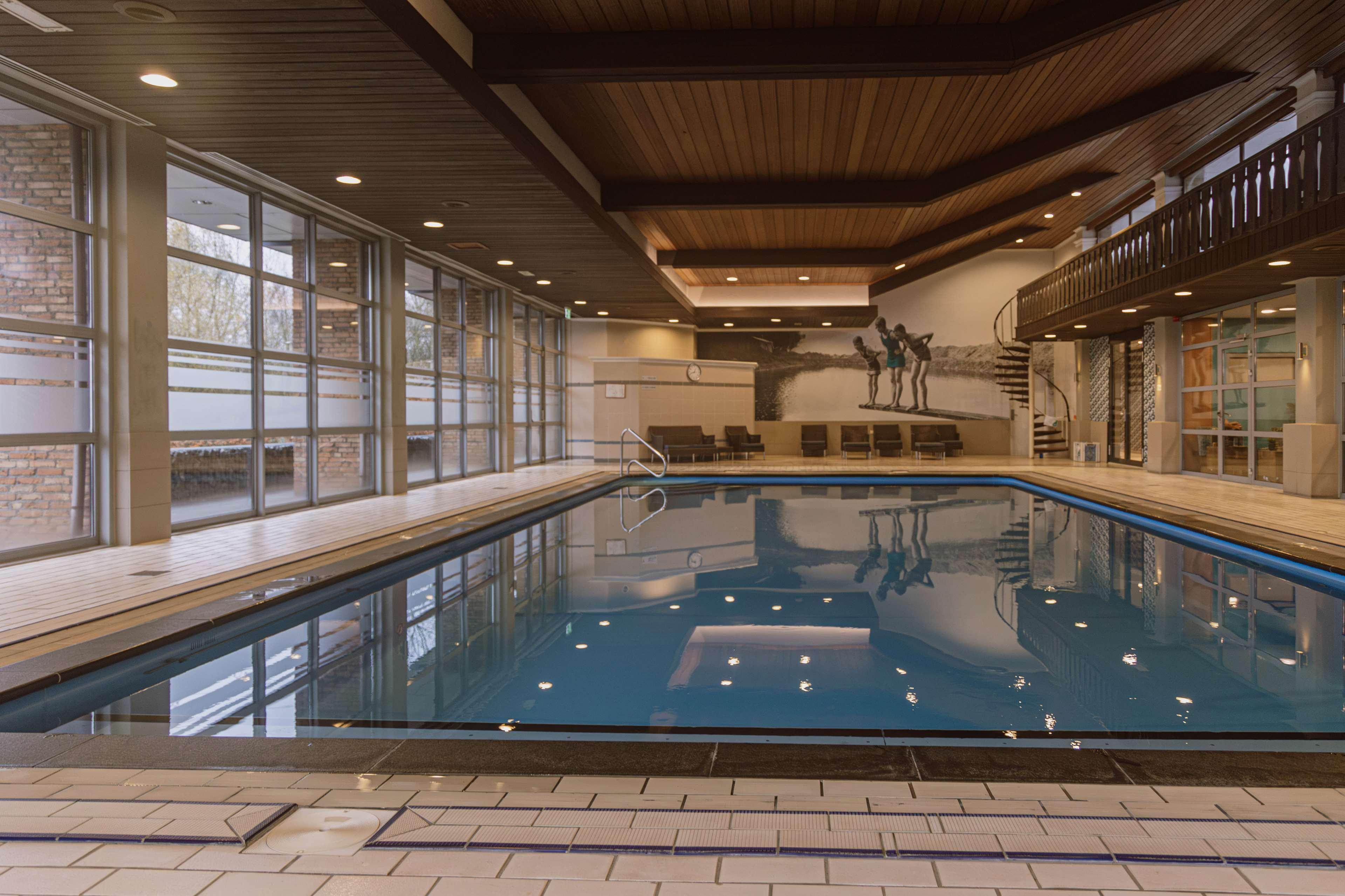 Vista Piscina Van der Valk Hotel Eindhoven