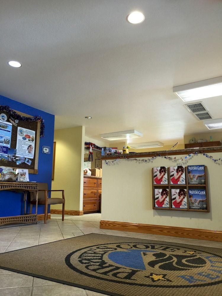 Vista Lobby Pirate's Cove Resort Condos