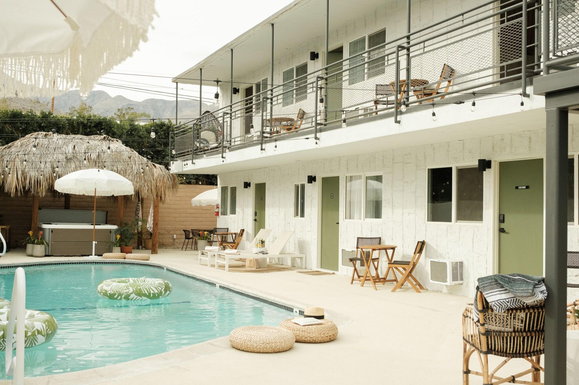 Vista Exterior The Maya