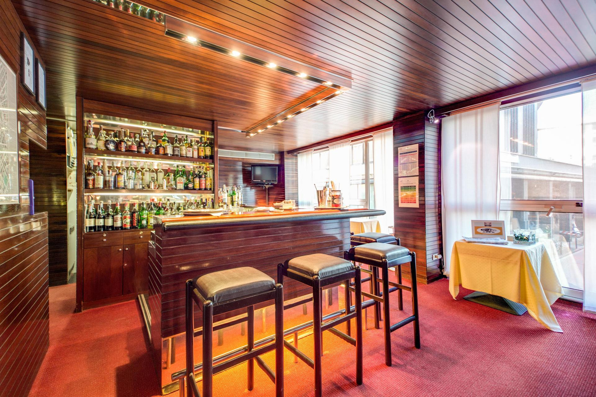 Bar/Salón Galileo Hotel