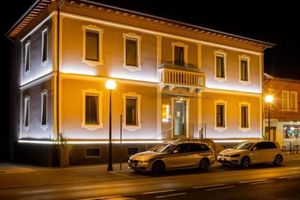 Alojamiento - EX-L HOTEL